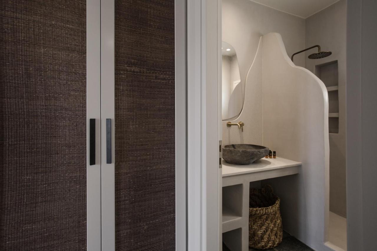 Fos Suites Лутра Экстерьер фото